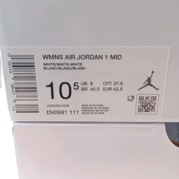 Nike Air Jordan 1 Mid Triple White Sneakers Shoes - Picture 11 of 12